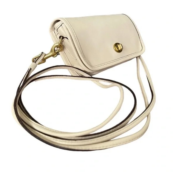 COACH Vintage Dinky Pouch Sling Back Off White/Ivory Crossbody Bag Rare - Picture 13 of 16